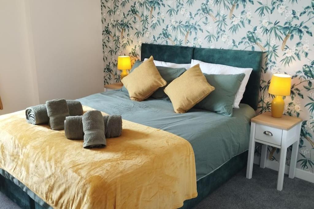 The Flat With Parking Included Amazing Views And Perfect Location *